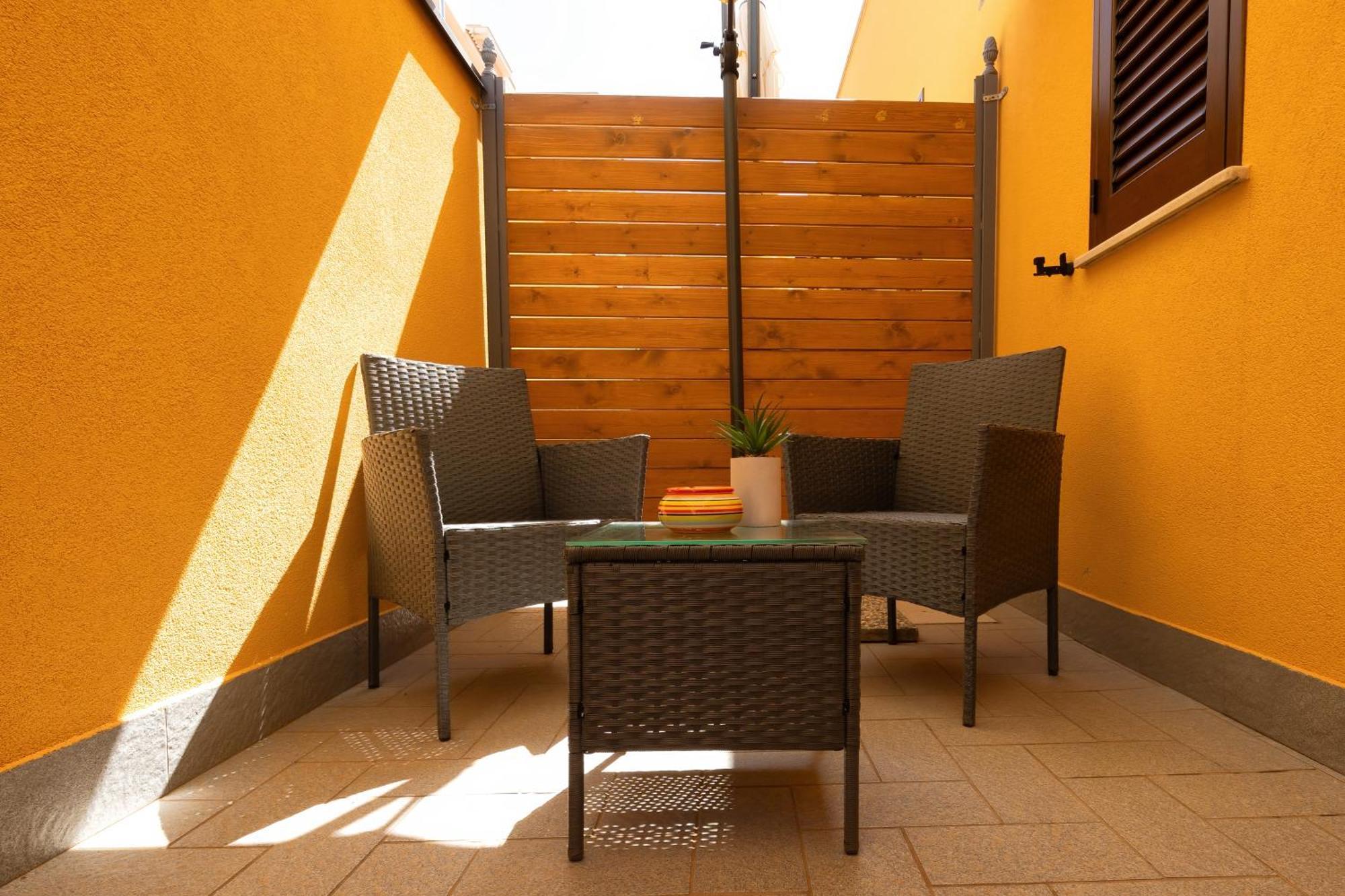 Bed and Breakfast Sunset House Balestrate Exterior foto